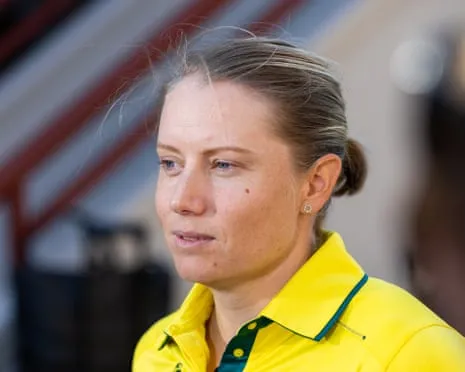 Australia's Female Cricket Team Suffers Unprecedented 102-Run Loss to India