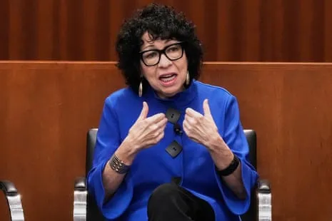 Supreme Court Justice Raises Concerns Over Whether US Citizens Understand the Difference Between Presidents and Kings